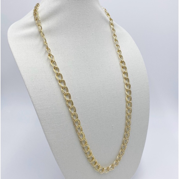Vintage Gold Tone Chain Necklace - Picture 3 of 7